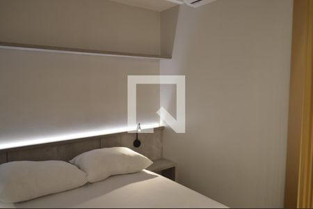 Quarto de kitnet/studio para alugar com 1 quarto, 21m² em Vila Firmiano Pinto, São Paulo