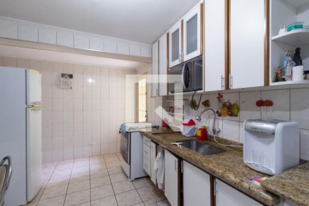 Casa à venda com 127m², 3 quartos e 2 vagas Casa à venda com 127m², 3 quartos e 2 vagasCozinha