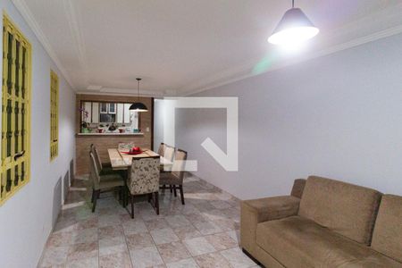 Sala de casa à venda com 3 quartos, 127m² em Bussocaba, Osasco