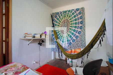 Quarto 1 de casa à venda com 2 quartos, 36m² em Costa E Silva, Porto Alegre