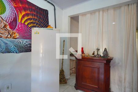 Sala 2 de casa à venda com 2 quartos, 36m² em Costa E Silva, Porto Alegre