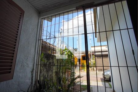 Quarto 1 - Vista de casa à venda com 2 quartos, 36m² em Costa E Silva, Porto Alegre