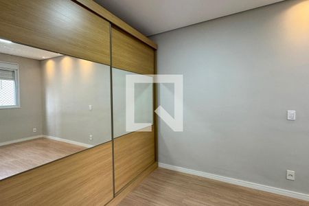 Quarto 1 de apartamento para alugar com 1 quarto, 44m² em Jardim Tupanci, Barueri