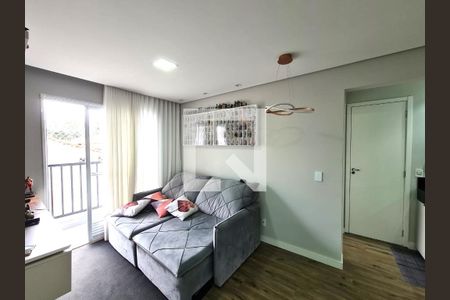 Sala  de apartamento para alugar com 2 quartos, 48m² em Jardim Adriana, Guarulhos