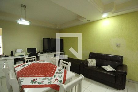 Sala de casa à venda com 2 quartos, 150m² em Taquara, Rio de Janeiro