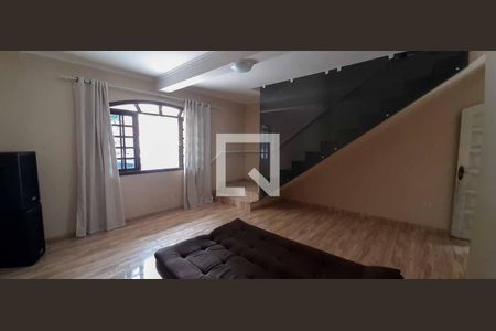 Sala de Estar de casa à venda com 3 quartos, 118m² em Jardim D’abril, Osasco