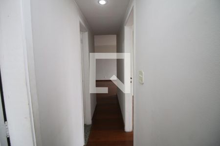 Sala - Corredor de apartamento à venda com 3 quartos, 110m² em Olaria, Rio de Janeiro