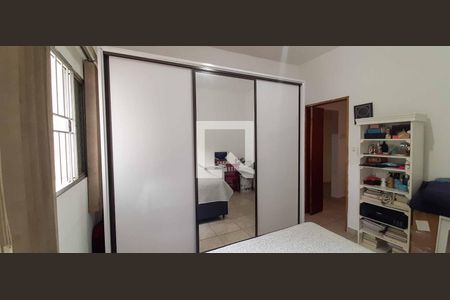 Quarto  de casa à venda com 3 quartos, 200m² em Presidente Altino, Osasco