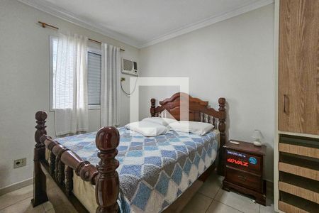 Suíte 1 de apartamento para alugar com 2 quartos, 62m² em Jardim Las Palmas, Guarujá