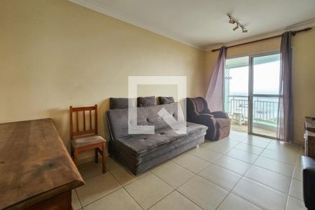 Sala de apartamento para alugar com 2 quartos, 62m² em Jardim Las Palmas, Guarujá