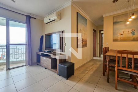 Sala de apartamento para alugar com 2 quartos, 62m² em Jardim Las Palmas, Guarujá