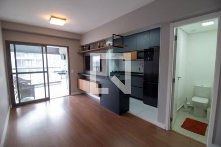 Sala de apartamento à venda com 1 quarto, 50m² em Jardim das Acácias, São Paulo