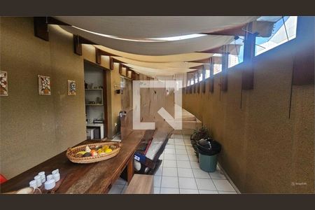 Apartamento à venda com 2 quartos, 107m² em Água Branca, São Paulo