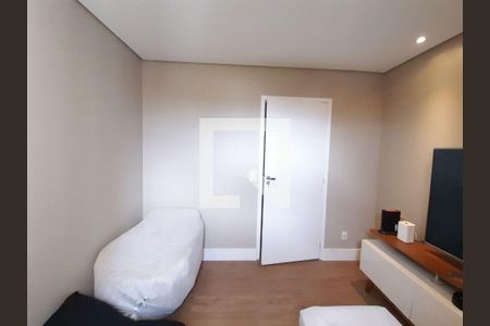 Apartamento à venda com 3 quartos, 108m² em Jardim Cláudia, São Paulo