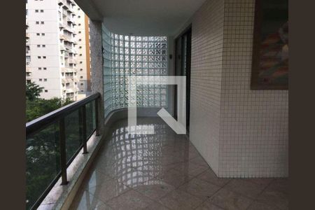 Apartamento à venda com 4 quartos, 275m² em Icaraí, Niterói