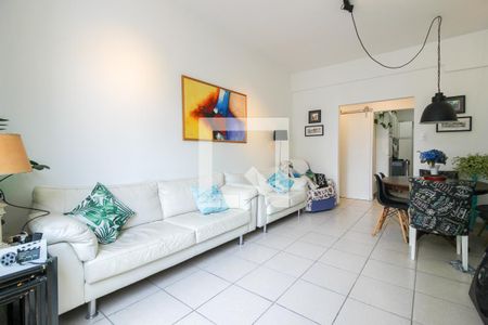 Sala de apartamento à venda com 2 quartos, 82m² em Bela Vista, São Paulo