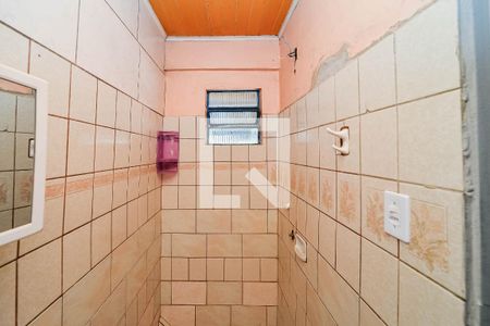 Banheiro de apartamento para alugar com 1 quarto, 35m² em Sarandi, Porto Alegre