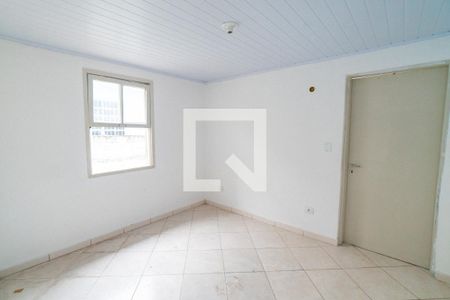 Quarto 1 de casa para alugar com 2 quartos, 55m² em Vila Fachini, São Paulo