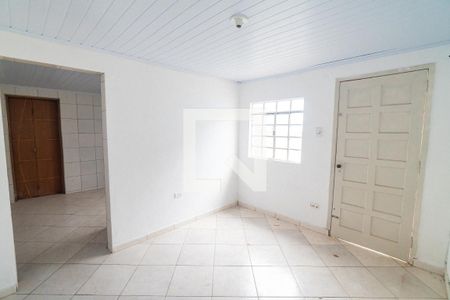 Sala de casa para alugar com 2 quartos, 55m² em Vila Fachini, São Paulo