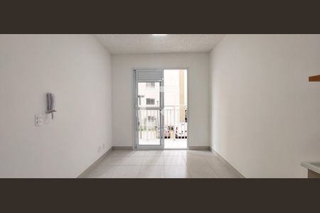 Sala de apartamento para alugar com 2 quartos, 37m² em Vila Graciosa, Santo André