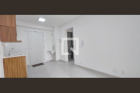 Sala de apartamento para alugar com 2 quartos, 37m² em Vila Graciosa, Santo André