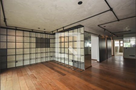 Sala de apartamento para alugar com 3 quartos, 180m² em Paraisópolis, São Paulo