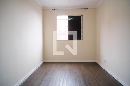 Quarto de apartamento para alugar com 3 quartos, 55m² em Vila Sílvia, São Paulo