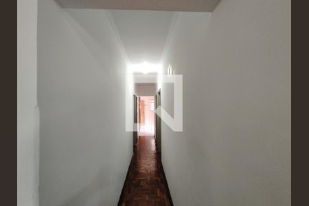 Corredor de casa para alugar com 2 quartos, 900m² em Vila Ana Maria, Ferraz de Vasconcelos