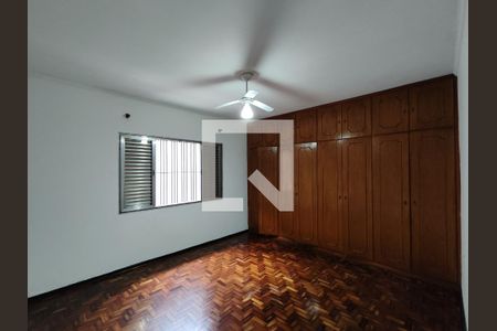 Quarto 1 de casa para alugar com 2 quartos, 900m² em Vila Ana Maria, Ferraz de Vasconcelos