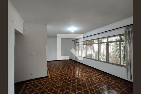 Sala de casa para alugar com 2 quartos, 900m² em Vila Ana Maria, Ferraz de Vasconcelos