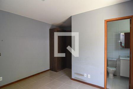 Suite  de casa à venda com 3 quartos, 130m² em Itaipu, Niterói