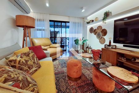 Sala de apartamento à venda com 4 quartos, 186m² em Icaraí, Niterói