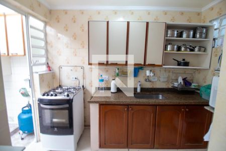 Casa à venda com 180m², 3 quartos e 2 vagas Casa à venda com 180m², 3 quartos e 2 vagasCozinha