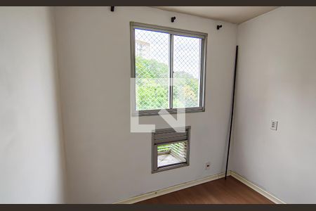 quarto 1 de apartamento para alugar com 2 quartos, 50m² em Taquara, Rio de Janeiro