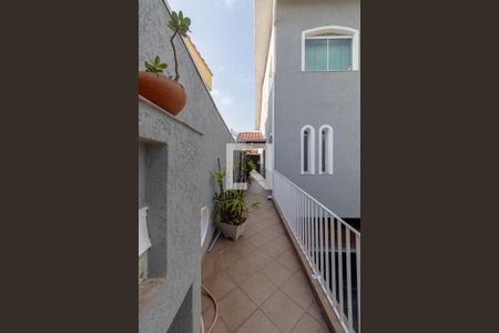 Casa à venda com 230m², 4 quartos e 4 vagas Casa à venda com 230m², 4 quartos e 4 vagasRampa