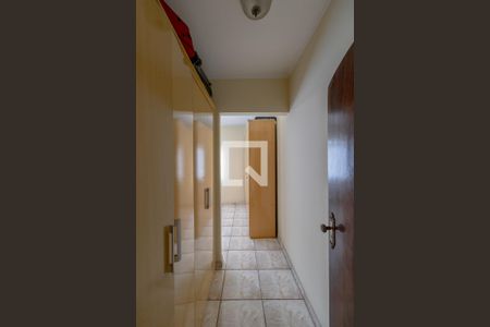 Casa à venda com 230m², 4 quartos e 4 vagas Casa à venda com 230m², 4 quartos e 4 vagasQuarto 2