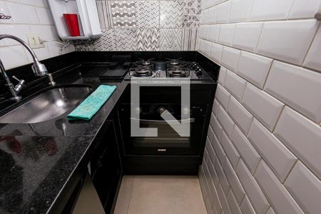 Cozinha de kitnet/studio à venda com 1 quarto, 30m² em Bela Vista, São Paulo