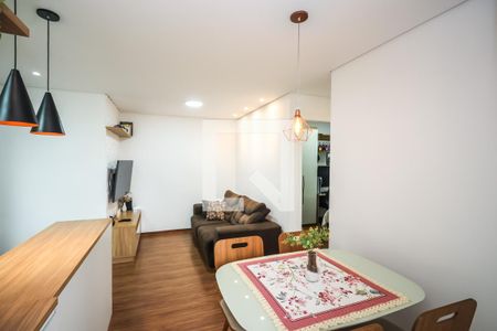 Sala de apartamento à venda com 2 quartos, 51m² em Jardim Maria Estela, São Paulo