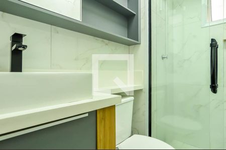 Casa à venda com 52m², 2 quartos e 1 vaga Casa à venda com 52m², 2 quartos e 1 vagaBanheiro