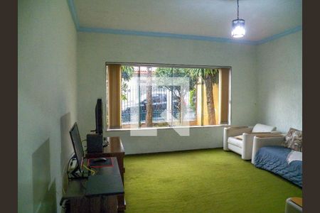 Sala de casa à venda com 3 quartos, 130m² em Vila Cavaton, São Paulo