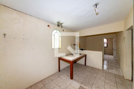 Sala 3 de casa para alugar com 1 quarto, 200m² em Alto Caiçaras, Belo Horizonte