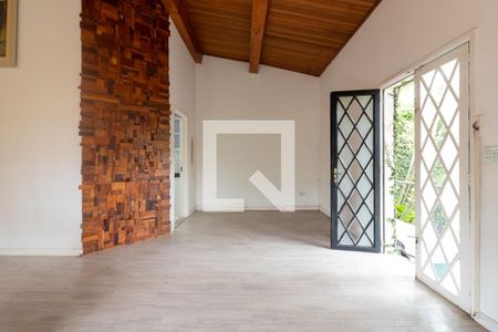 Sala de casa para alugar com 3 quartos, 800m² em Chácara Pavoeiro, Cotia