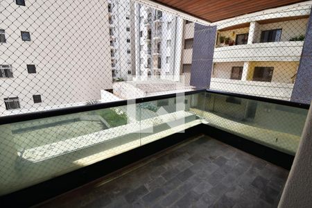 Sala - Sacada de apartamento à venda com 3 quartos, 147m² em Cambuí, Campinas