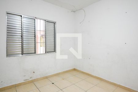 Quarto 2 de casa para alugar com 2 quartos, 220m² em Jardim Botucatu, São Paulo