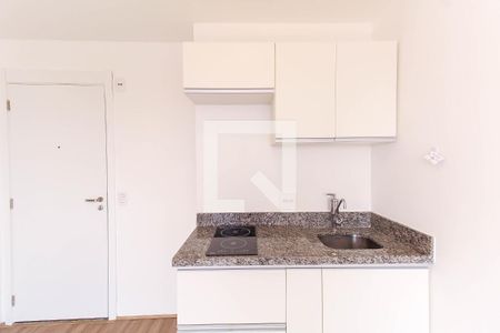 Sala/Cozinha de apartamento para alugar com 2 quartos, 38m² em Quarta Parada, São Paulo