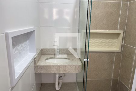 Banheiro de casa para alugar com 1 quarto, 60m² em Engenho do Porto, Duque de Caxias