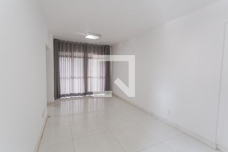 Sala de apartamento à venda com 2 quartos, 75m² em Santo Antônio, Belo Horizonte