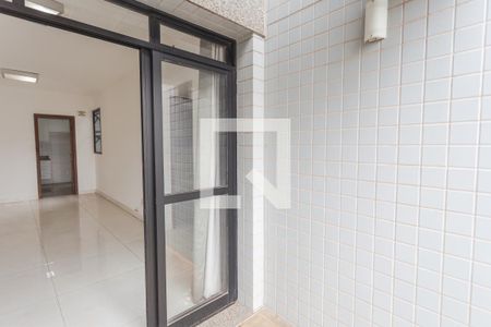 Varanda da Sala de apartamento à venda com 2 quartos, 75m² em Santo Antônio, Belo Horizonte