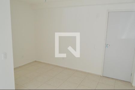 Sala de apartamento à venda com 2 quartos, 56m² em Curicica, Rio de Janeiro