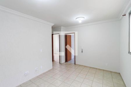 Sala de apartamento à venda com 2 quartos, 42m² em Santa Cruz, Belo Horizonte